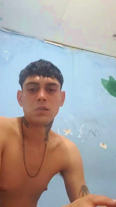 Agusting221's Profile