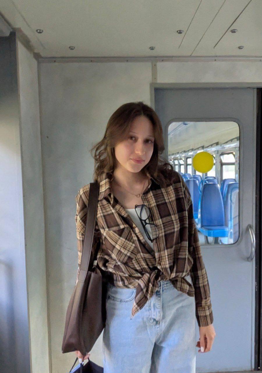 AislyGladish's Profile