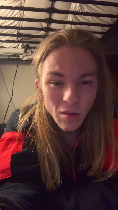 Alexbisex3040's Profile