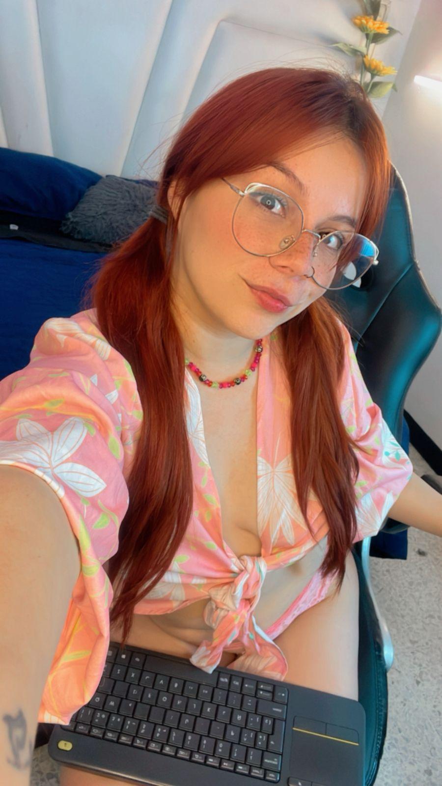 AliiceRed's Profile