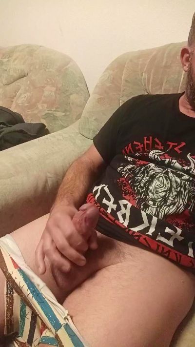 Cum_dick83's Profile