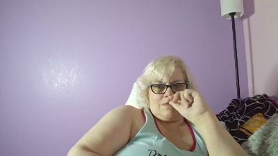 Curvy_Bella_Fun's Profile