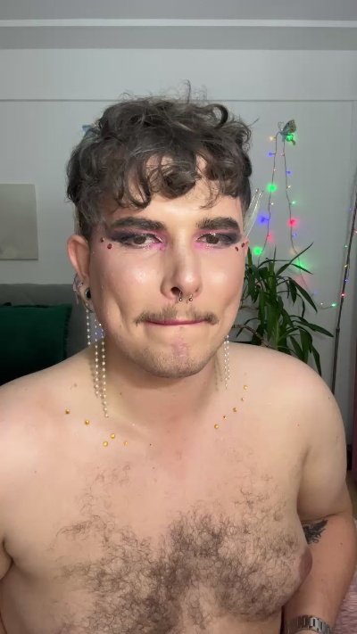 CuteFamBoy's Profile