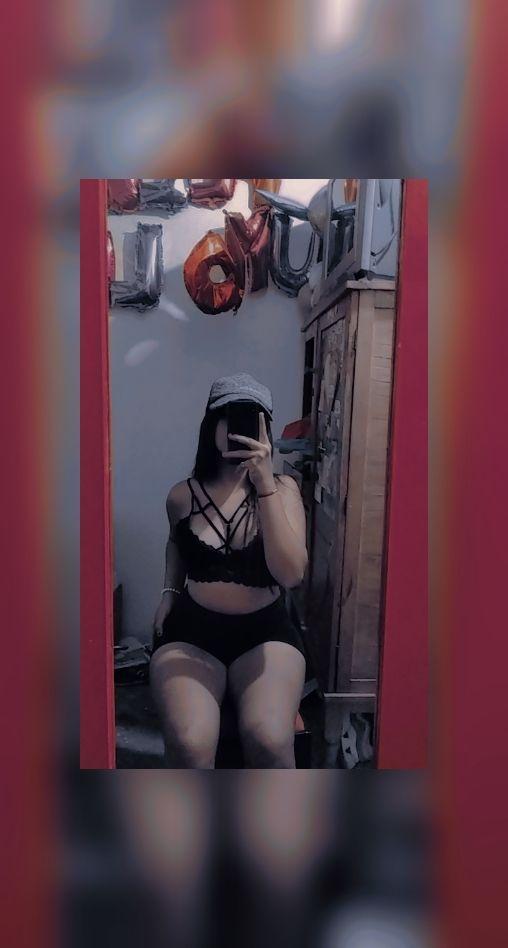 Emilia_Summer's Profile
