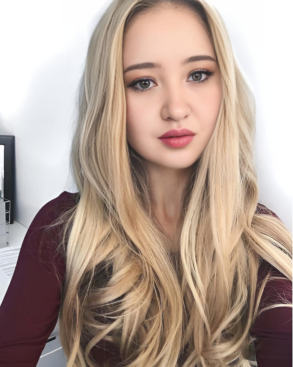 ErlinaBrabson's Profile