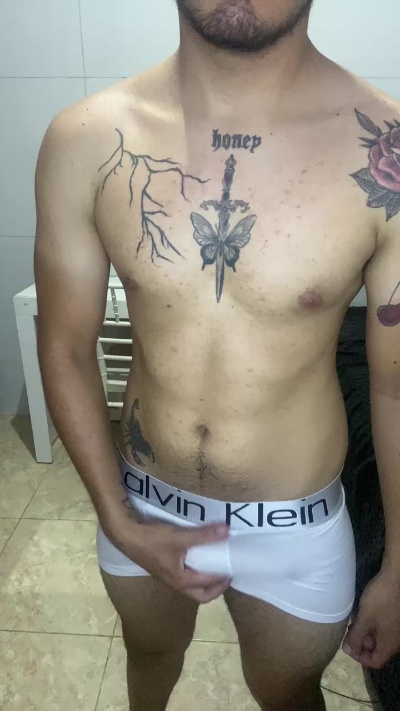 Felipesennahot's Profile