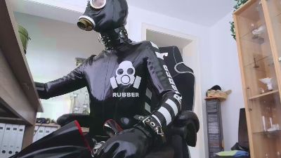 Gay_Rubber's Profile