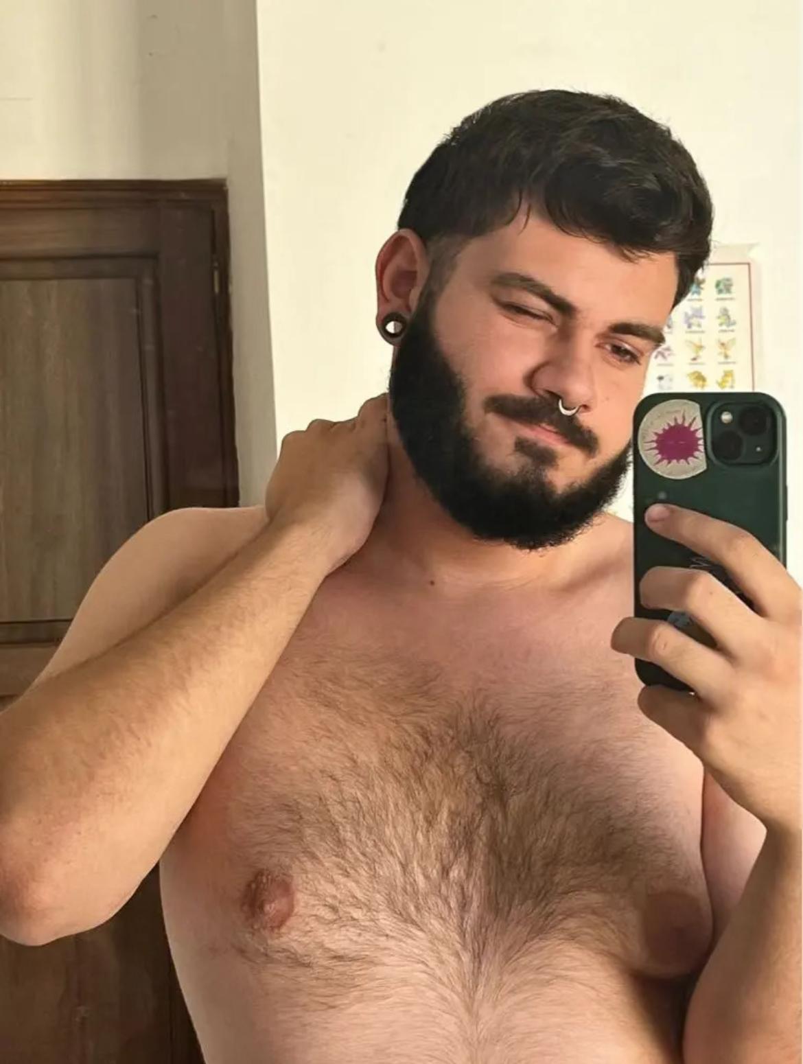 Hornycubgr's Profile
