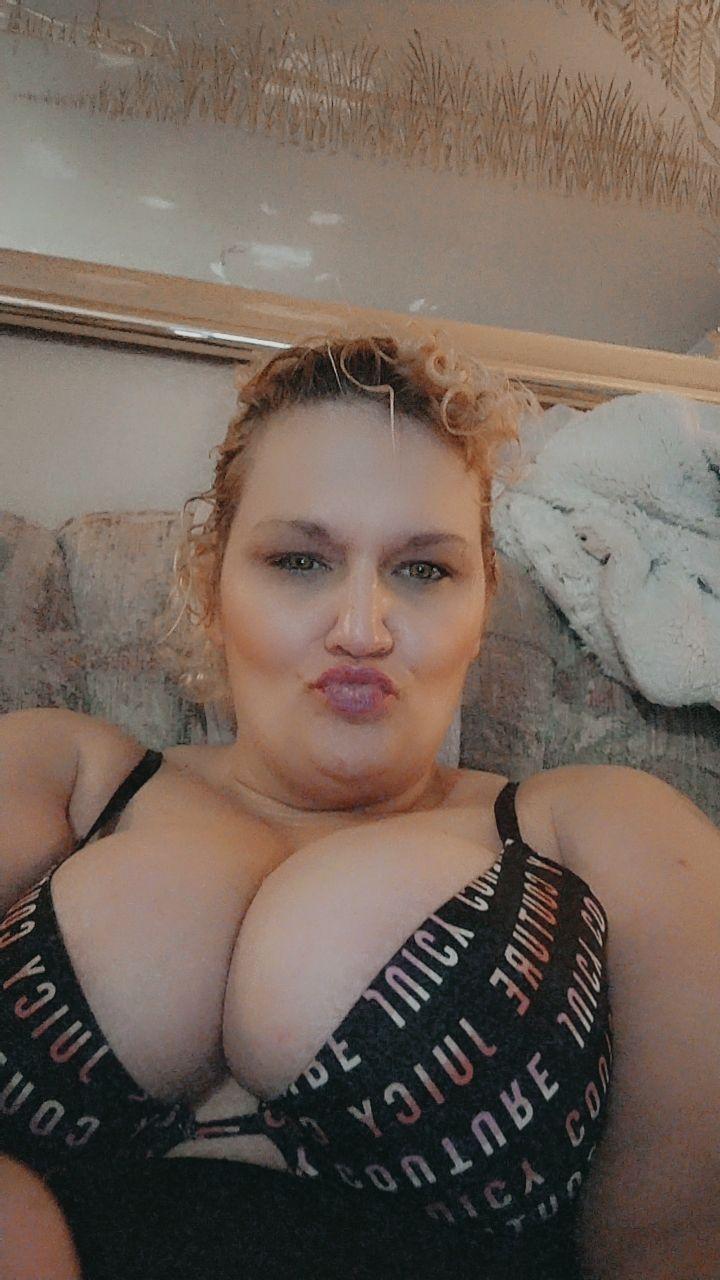 HotNBothered86 Profile Image