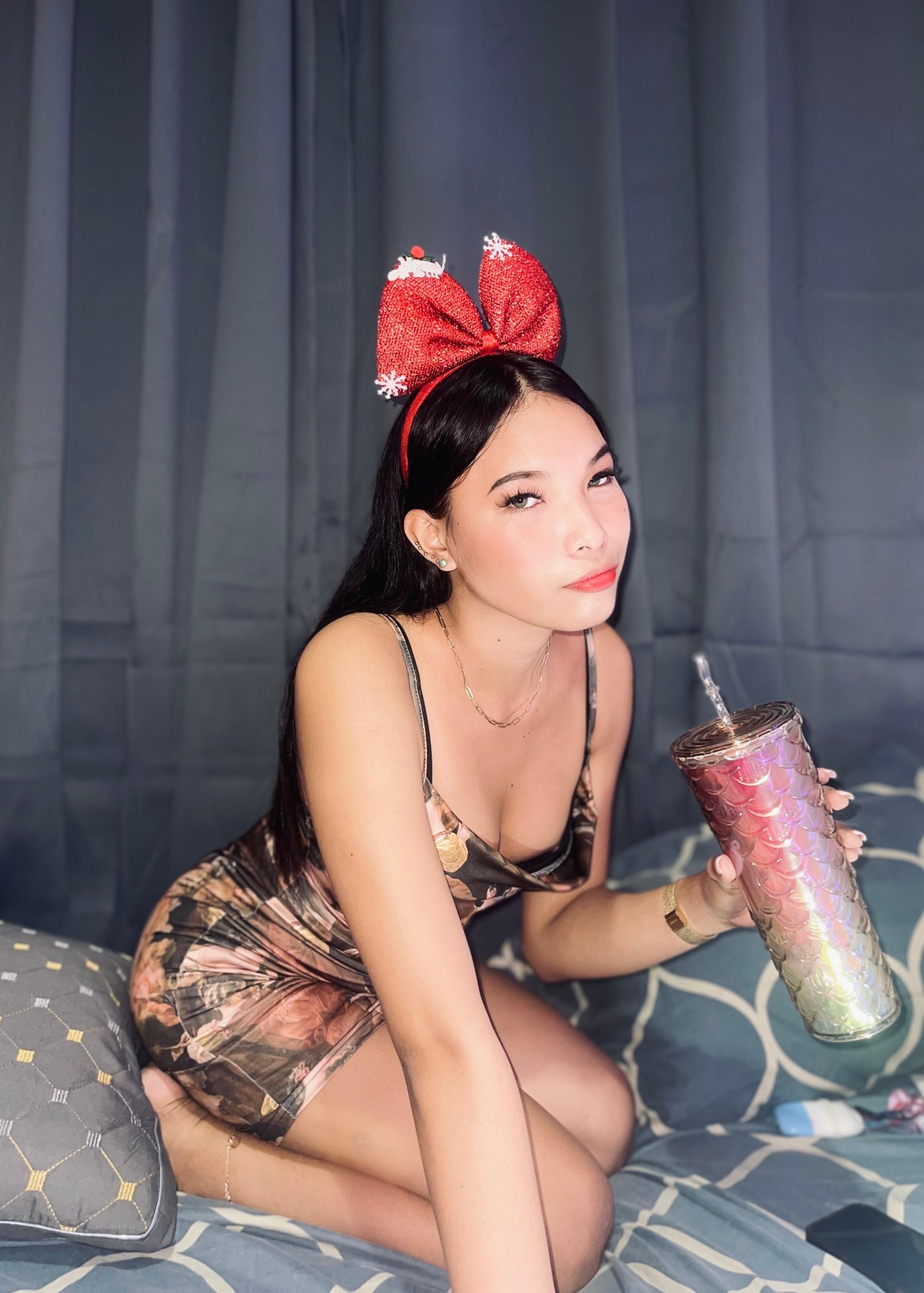 Hotessasianxxx's Profile