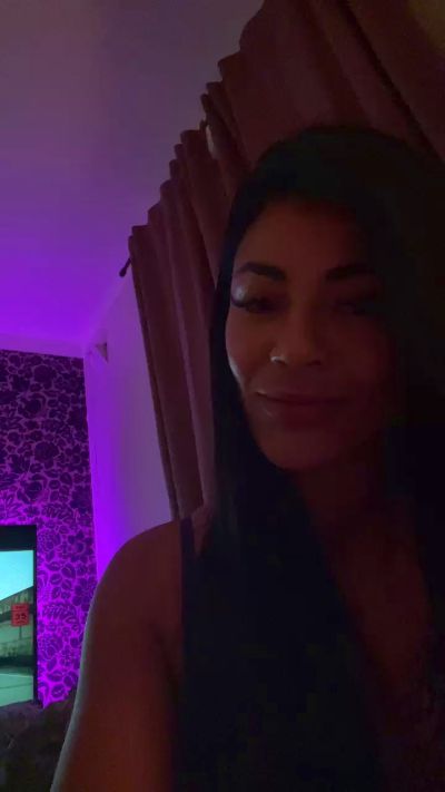 Isabeellaa's Profile