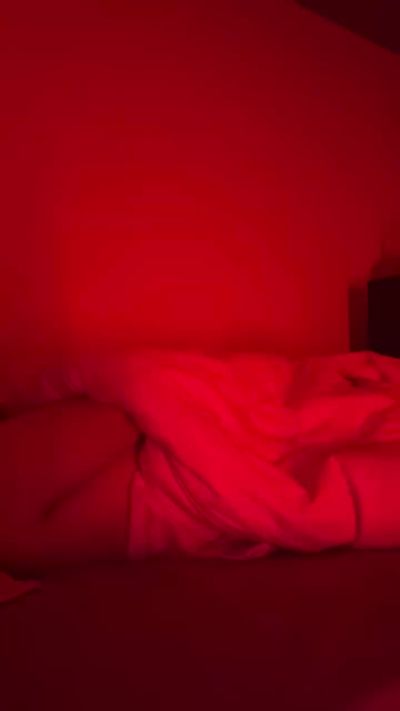 Jhours's Profile