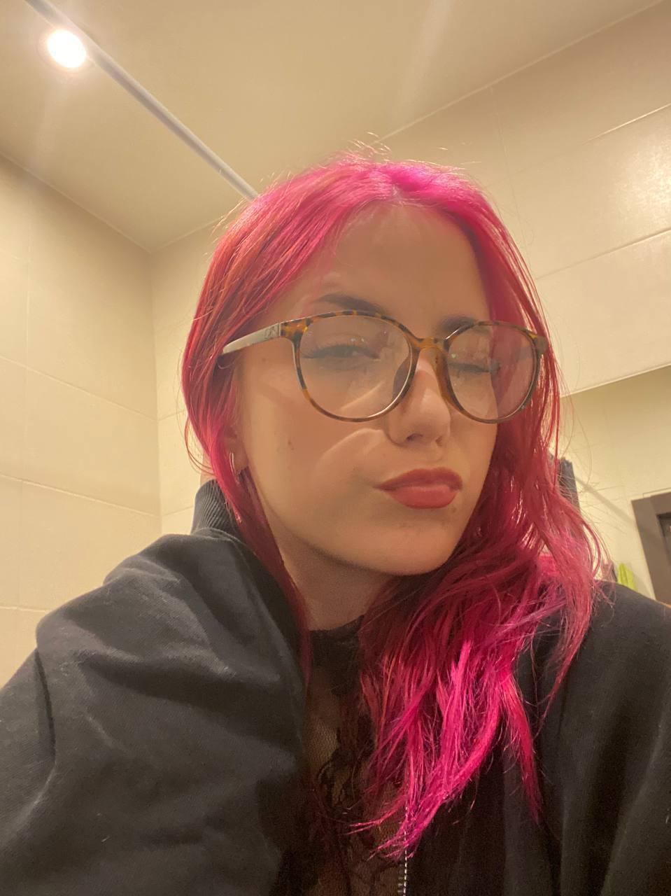 Kelly_Sims's Profile