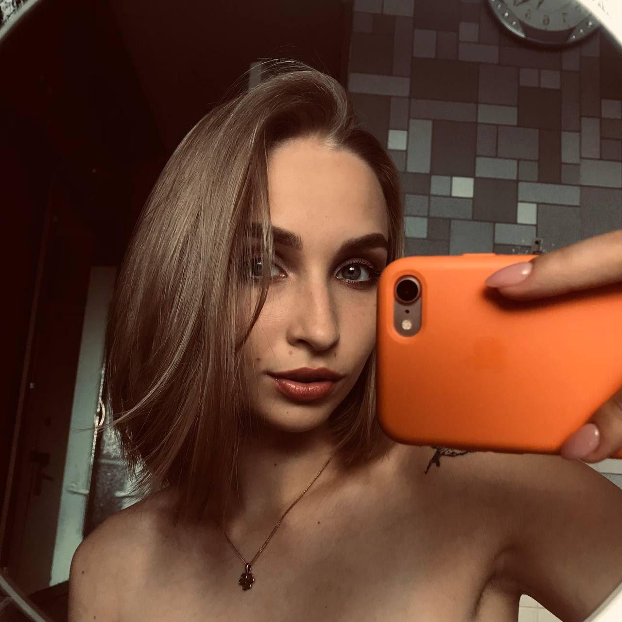 MaryFoxy's Profile