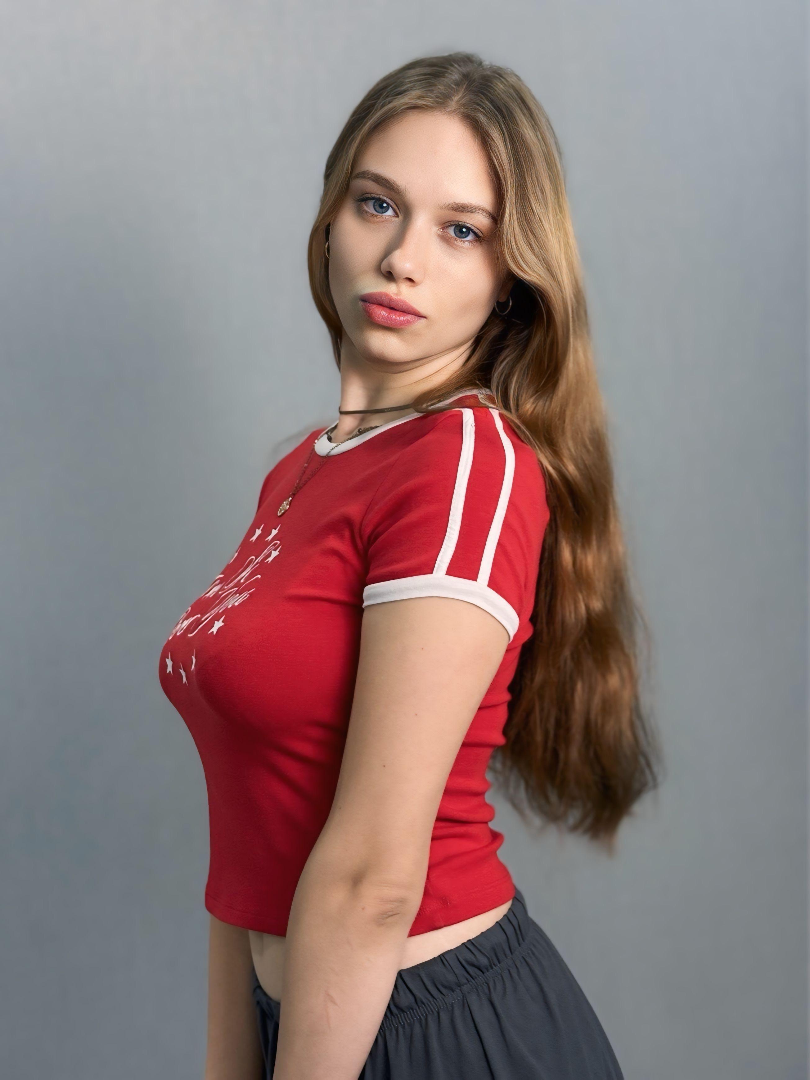 MoireCurvin's Profile