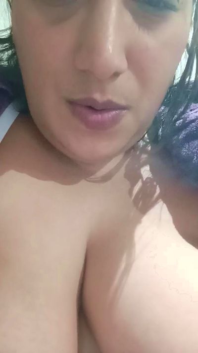 Morenacurvi28's Profile