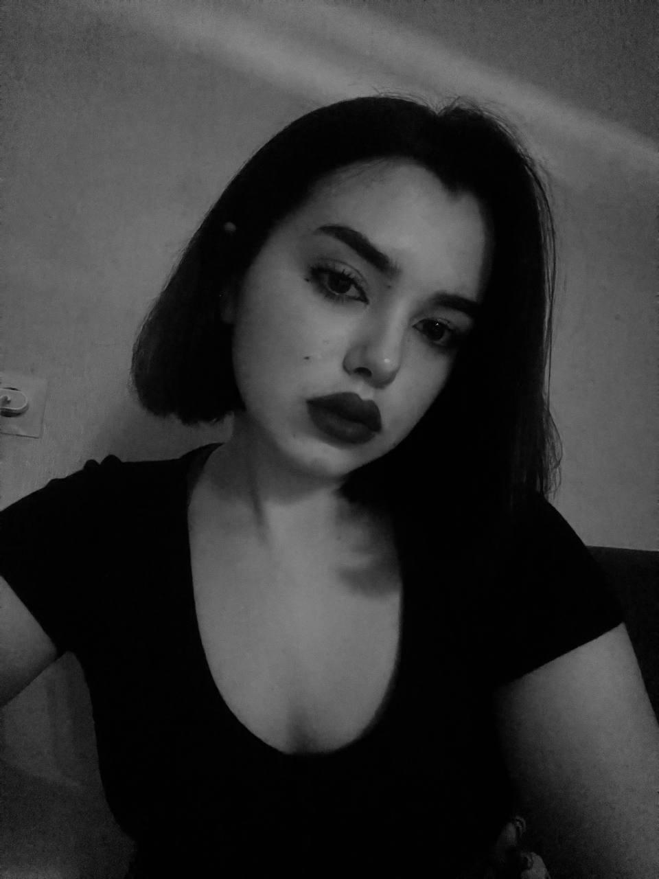 NANA_MARLOW's Profile
