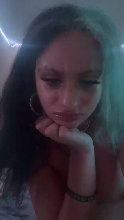 Prettyemily_18 Profile Image