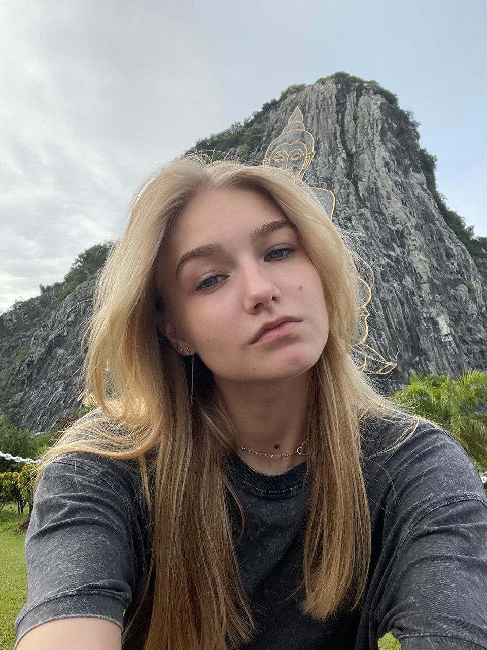 QuennaCollinge Profile Image