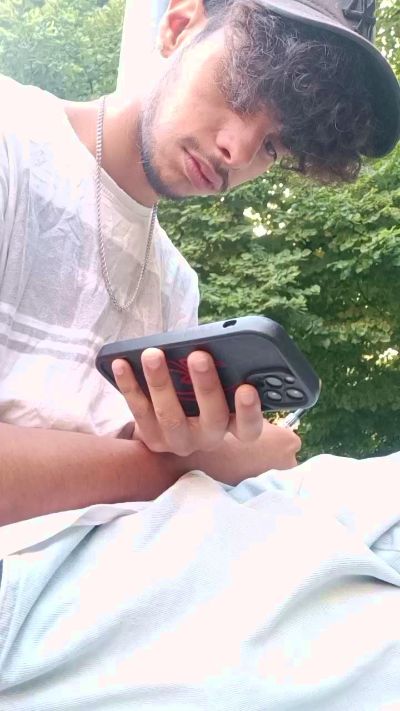 Ronny366262's Profile