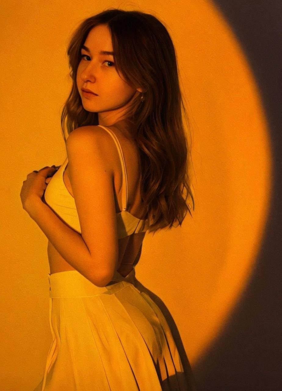 RowenaBrenton's Profile