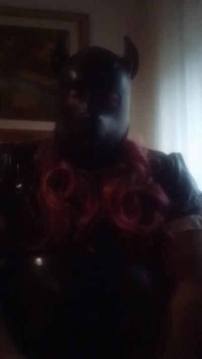 SISSYCARLOTTA's Profile