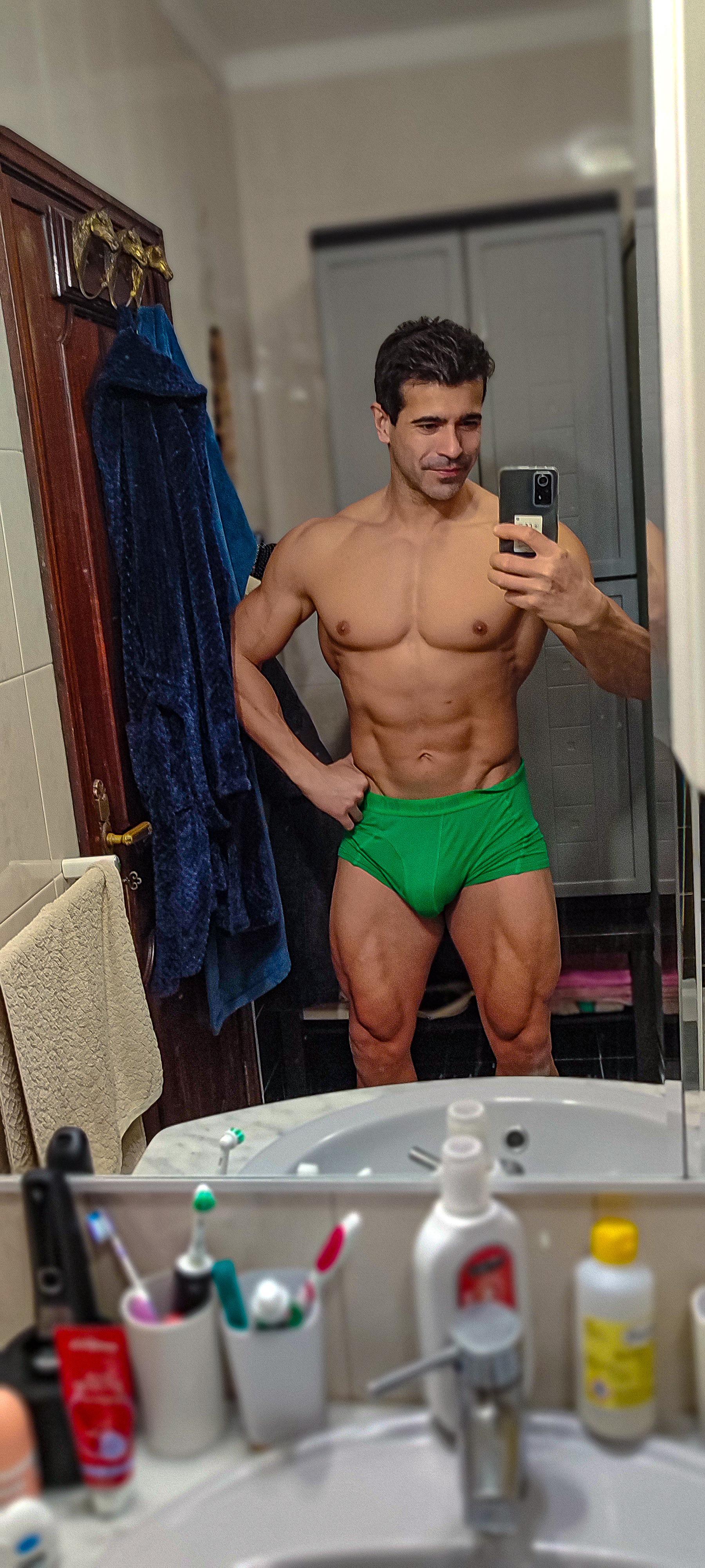 Samricci21's Profile