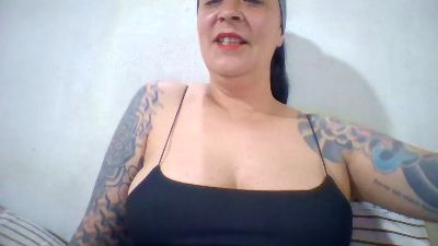 SexyTattooed7's Profile