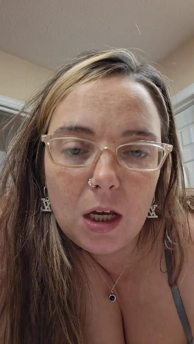 Skarlett_Jones's Profile