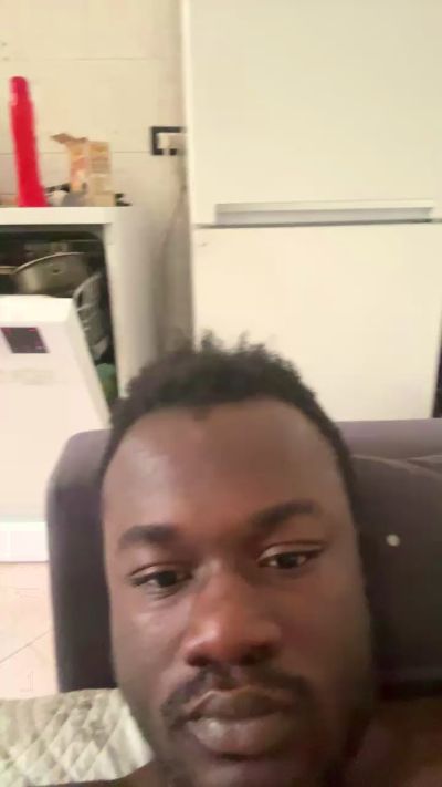 Uccellodauomo's Profile