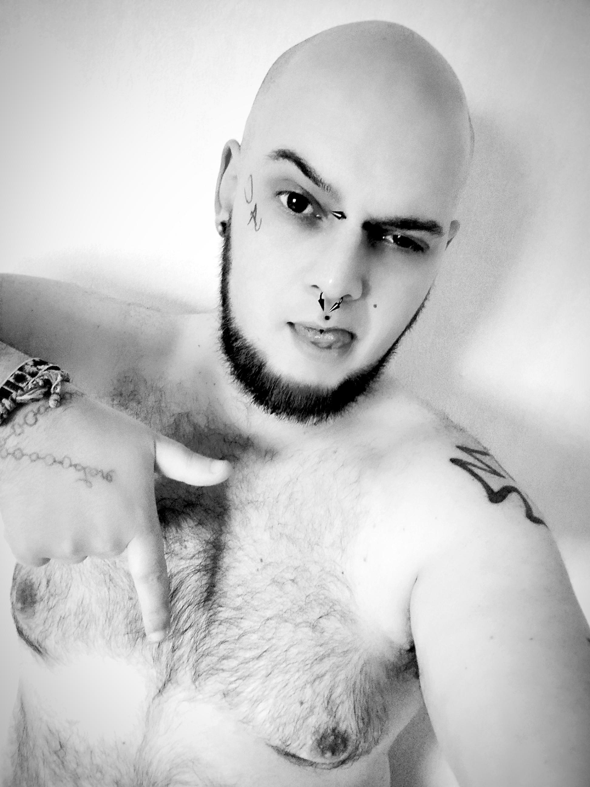 Vapeval's Profile