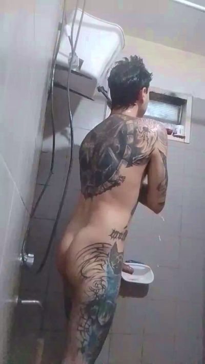 Whiteboytatt0O's Profile
