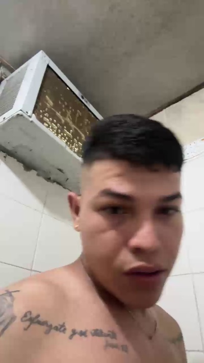 alejo18Hot's Profile