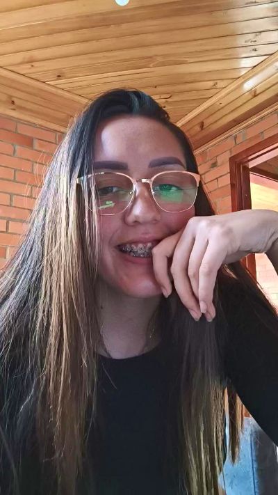 aliz21's Profile