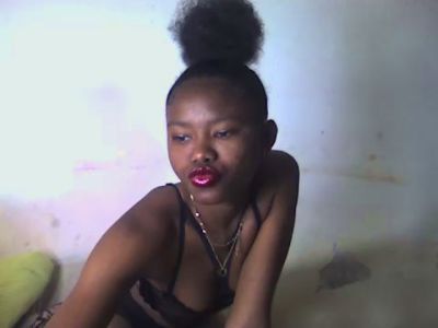 elinahsexy1's Profile