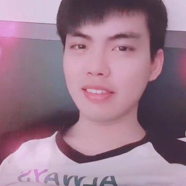 karry60623_hot9's Profile