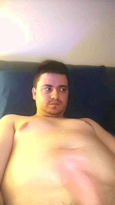sexyguywhore18's Profile