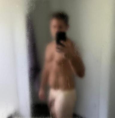 soy_yo19 Profile Image