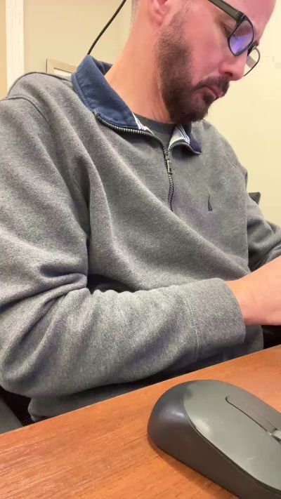 str8curiousbiIA's Profile